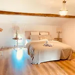 Clos Emilion Et Table D'hote En Option Bed & Breakfast *