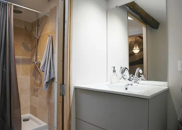 Clos Emilion Et Table D'hote En Option לינה וארוחת בוקר Vignonet