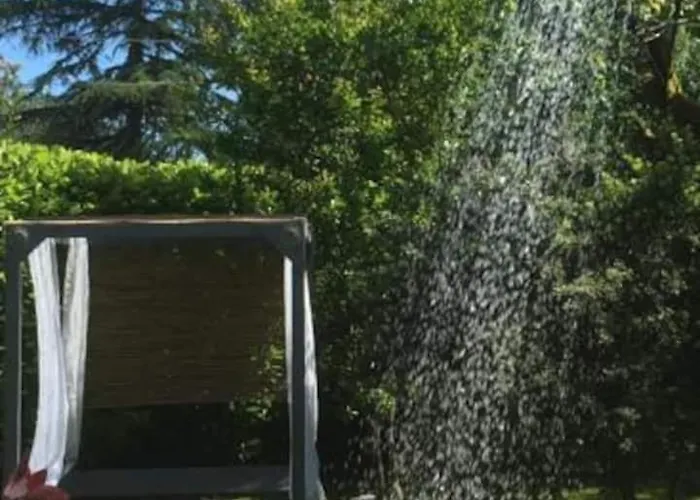 Clos Emilion Et Table D'hote En Option לינה וארוחת בוקר Vignonet