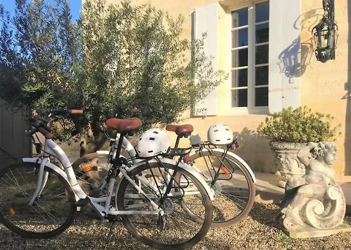 לינה וארוחת בוקר Clos Emilion Et Table D'hote En Option *